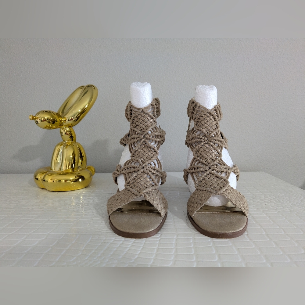 Carlos Santana Gold Sandal